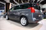 Peugeot 5008 2009 года